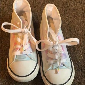 Girl tye dyed converse